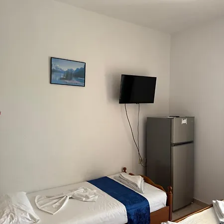 Grandmas 招待所 *