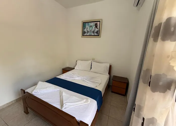 Pensjonat Grandmas Ksamil