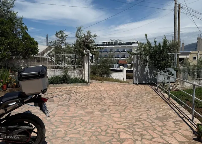 Grandmas Pensjonat Ksamil